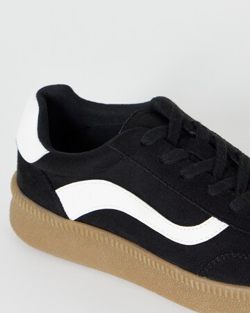 Courage Chunky Retro Trainer - Wide Fit (E)