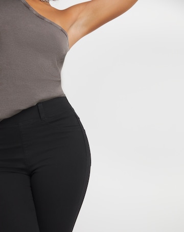 Erin Black Pull On Bootcut Jeggings