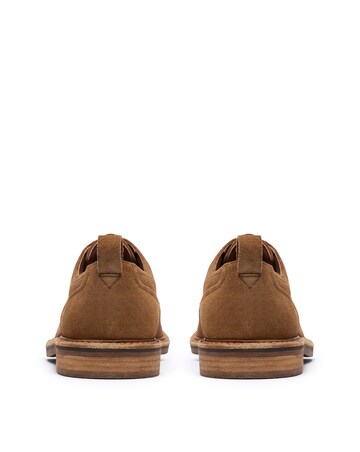 Clarks Aldwin Lace Shoes - Tan