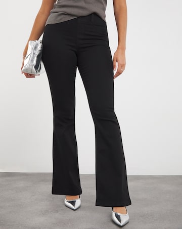 Erin Black Pull On Bootcut Jeggings