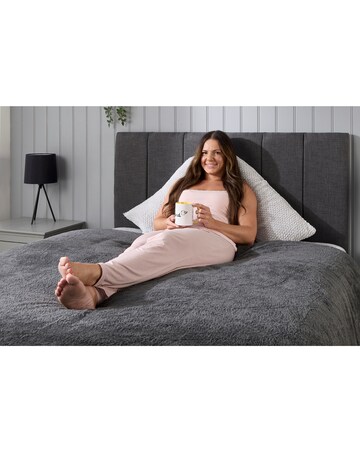 Waffle Fleece V-Shaped Cushion