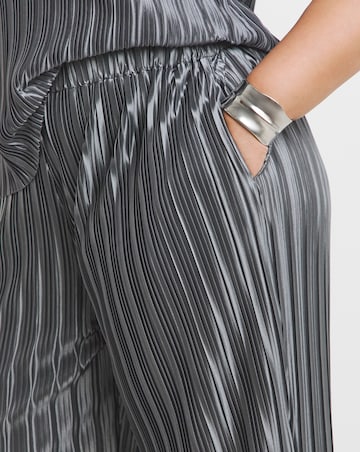 Joanna Hope Plisse Wide Leg Trousers