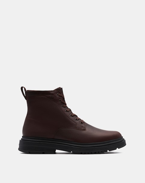 Clarks Badbury Hi Wp  Boots - Brown Leather