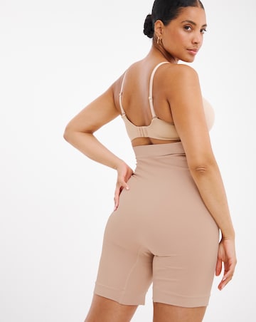 MAGISCULPT Medium Control Seamfree Thighshaper Almond