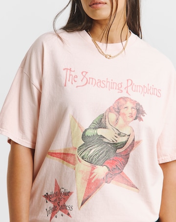 Blush The Smashing Pumpkins License T-Shirt