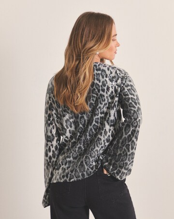 Leopard Printed Sequin V-Neck Top
