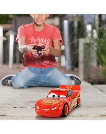 Disney Cars Remote Control Lightning McQueen Turbo Racer