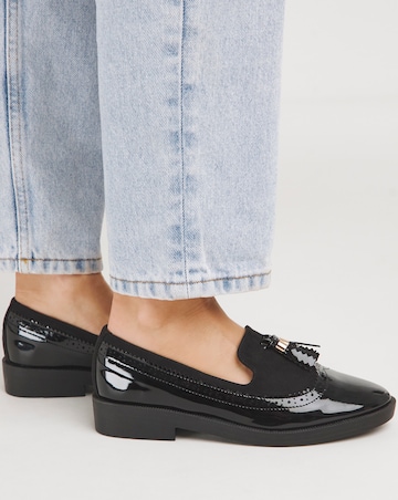 Amy Tassle Trim Loafers - Standard Fit (D)