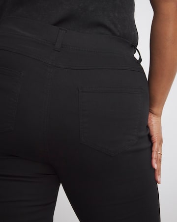 Erin Black Pull On Bootcut Jeggings