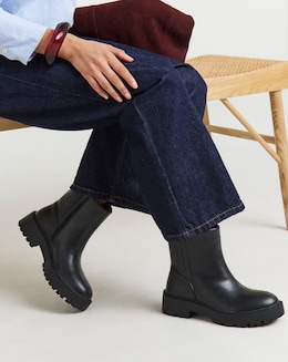 Wren Stretch Gusset Chelsea Boots - Extra Wide Fit (EEE)