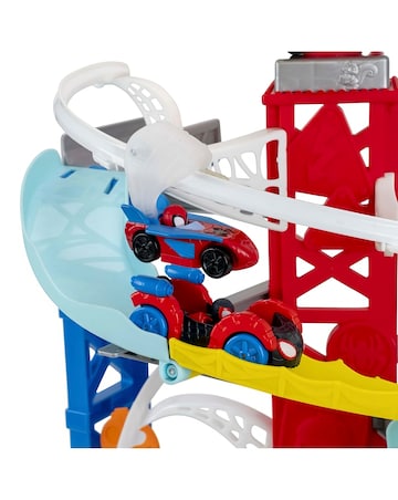 Marvel Spidey and His Amazing Friends Construction Zone Chaos Race Track Set