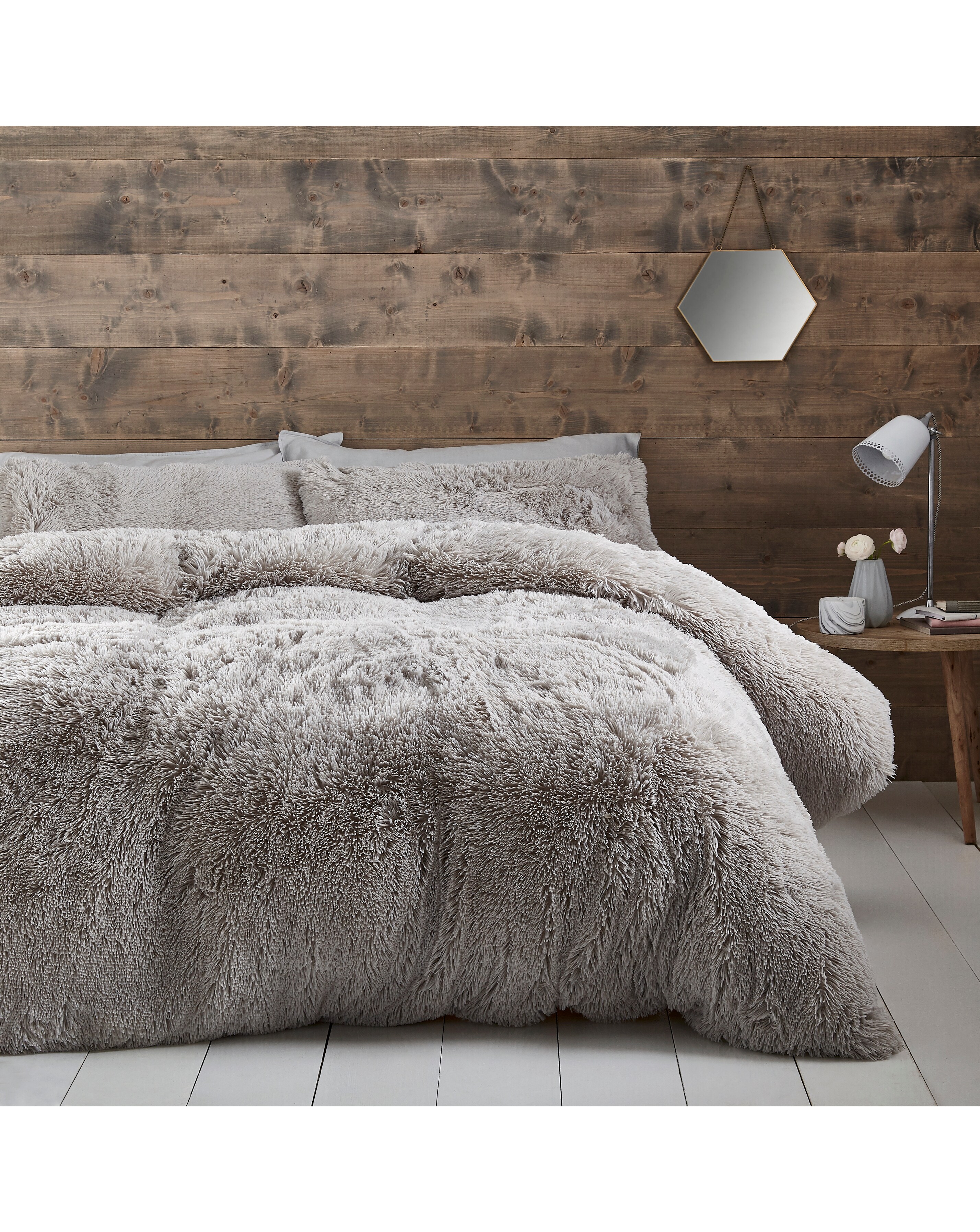 Catherine Lansfield Cuddly Duvet Set Silver