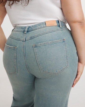 Vintage Wash Authentic Dad Jean