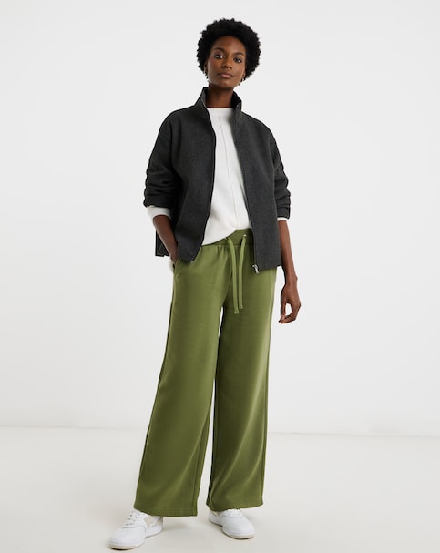 Wide Leg Jogger