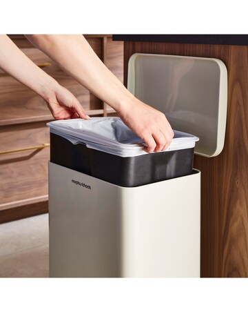 Morphy Richards Cream 30L Rectangular Bin