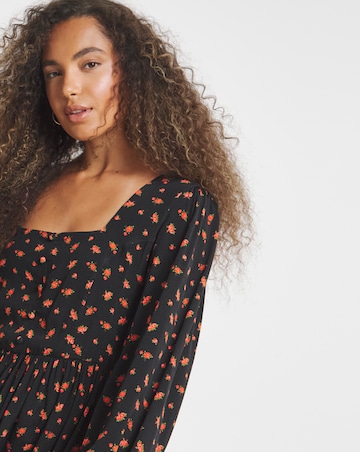 Ditsy Print Waist Detail Skater Dress