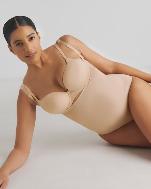 MAGISCULPT Medium Control Smoothing Wear Your Own Bra Seamfree Body Almond