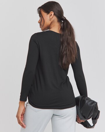 Black Supersoft Notch Detail Top