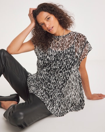 Mono Print Sheer Smocked Top With Cami
