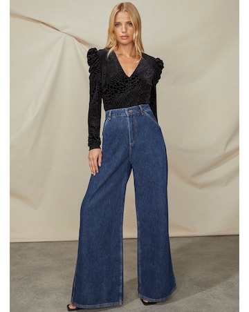 Ro&Zo Animal Burnout Vee Neck Top