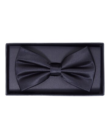 Black Bow Tie