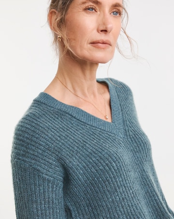 V Neck Peplum Jumper