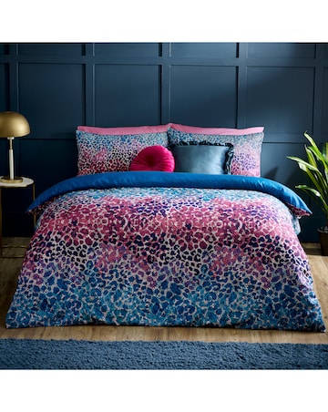 Catherine Lansfield Satin Animal Print Duvet Cover Set