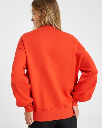 Red High Neck Sweatshirt