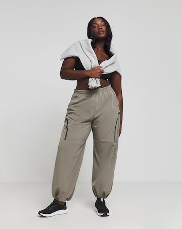 Under Armour Unstoppable Parachute Pant