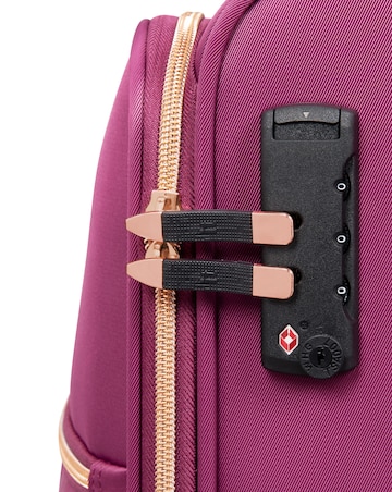 IT Luggage Bewitching Cabin Suitcase