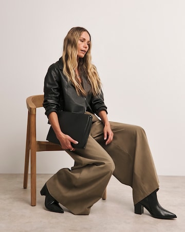 Anthology Mocha Super Wide Leg Trouser