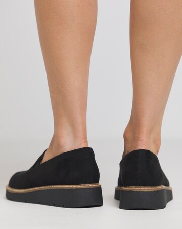 Heavenly Soles Rylee Low Wedge Slipper Cut Plain Loafer - Extra Wide Fit (EEE)