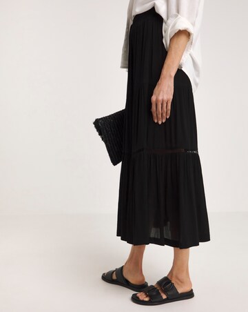Black Crinkle Tiered Midi Skirt