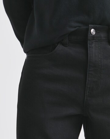 Union Everyday Essential Straight Stretch Jean