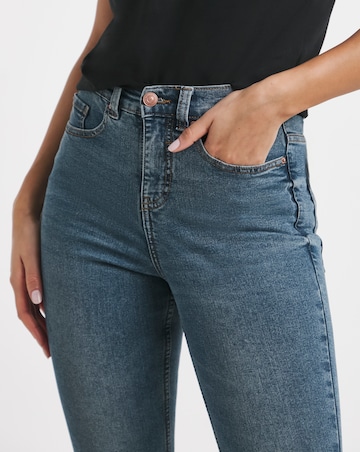 24/7 Light Mid Wash Skinny Jeans
