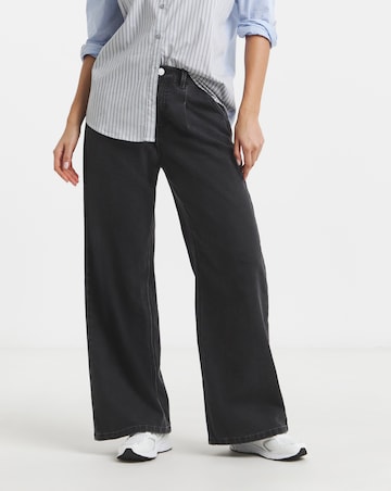 Washed Black Pleat Detail Wide Leg Jeans