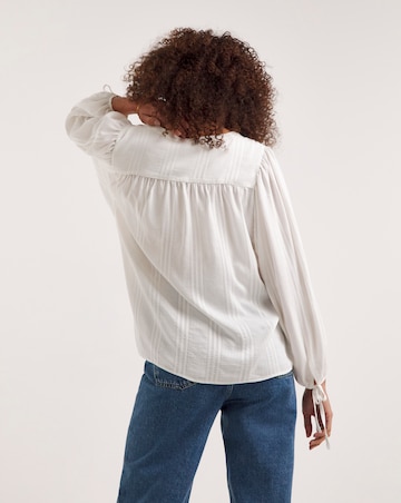 Ro&Zo White Texture Balloon Sleeve Top