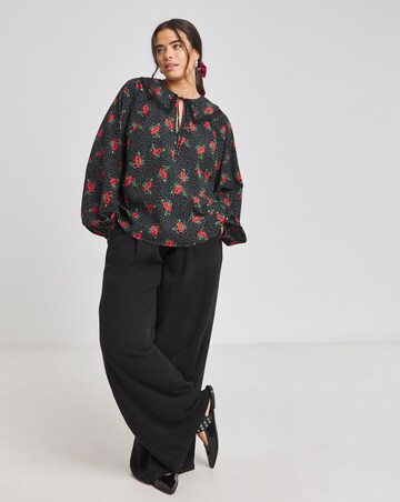 Simply Be Ditsy Floral Print Blouse with Lace Trim Collar