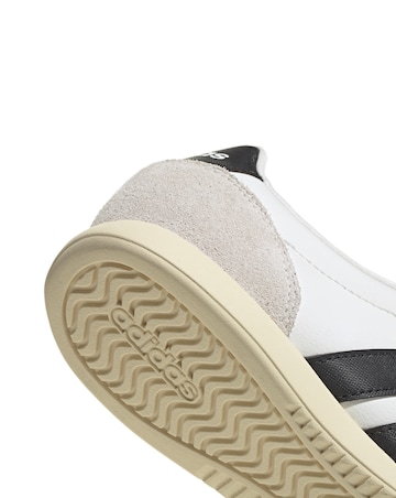 adidas Barreda Lo Trainers