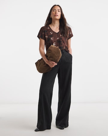 V-Neck Short Sleeve T-Shirt