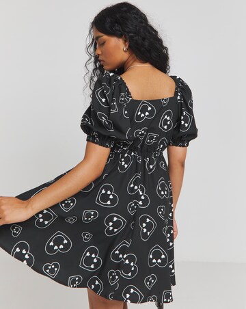 Twisted Wunder Bella Smiley Sweetheart Neck Mini Dress