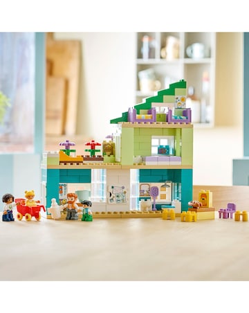 LEGO Duplo 3 in 1 Modern Family House with Figures