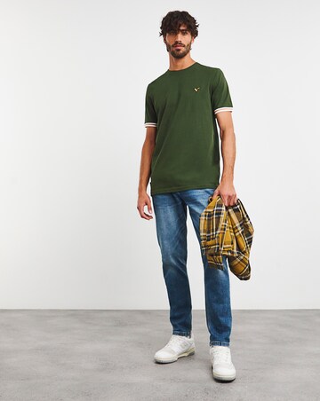 Voi Contrast Sleeve Cuff T-Shirt