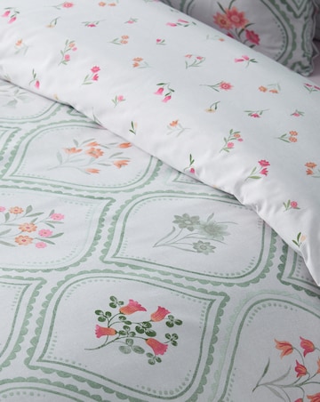 Catherine Lansfield Cameo Floral Duvet Cover Set
