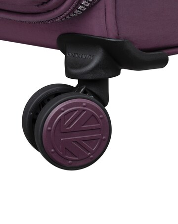 IT Luggage Ashdon Medium Suitcase