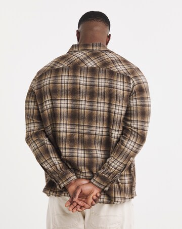 Double Pocket Check Overshirt