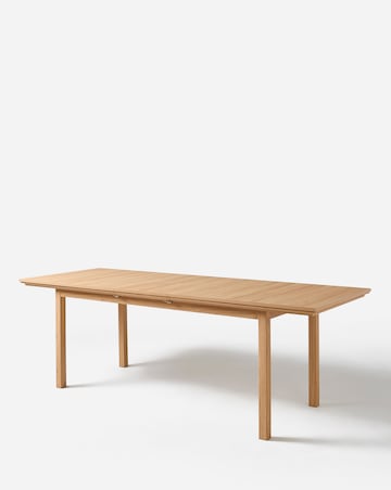 Ashford Extendable Dining Table with 6 Mae Chairs