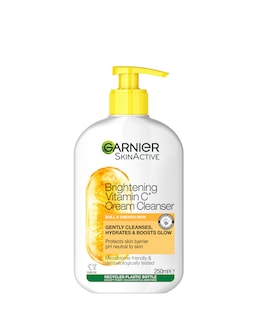 Garnier Skin Active Vitamin C Brightening Foam Cleanser