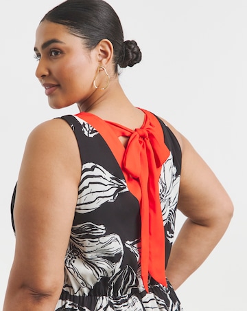 Joanna Hope Sleeveless Border Print Dresses