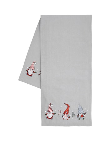 Christmas Gnomes Runner